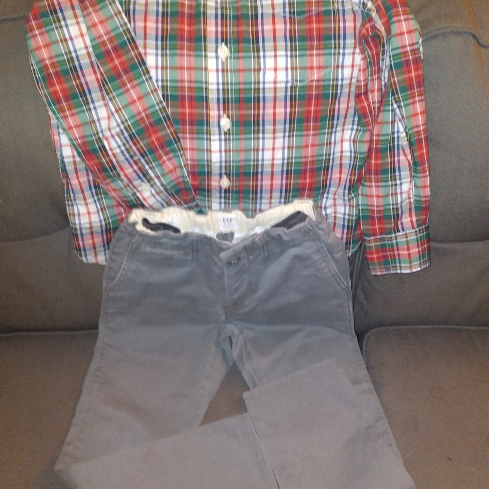 Boy's Gap pants & Gap shirt  (6/7)